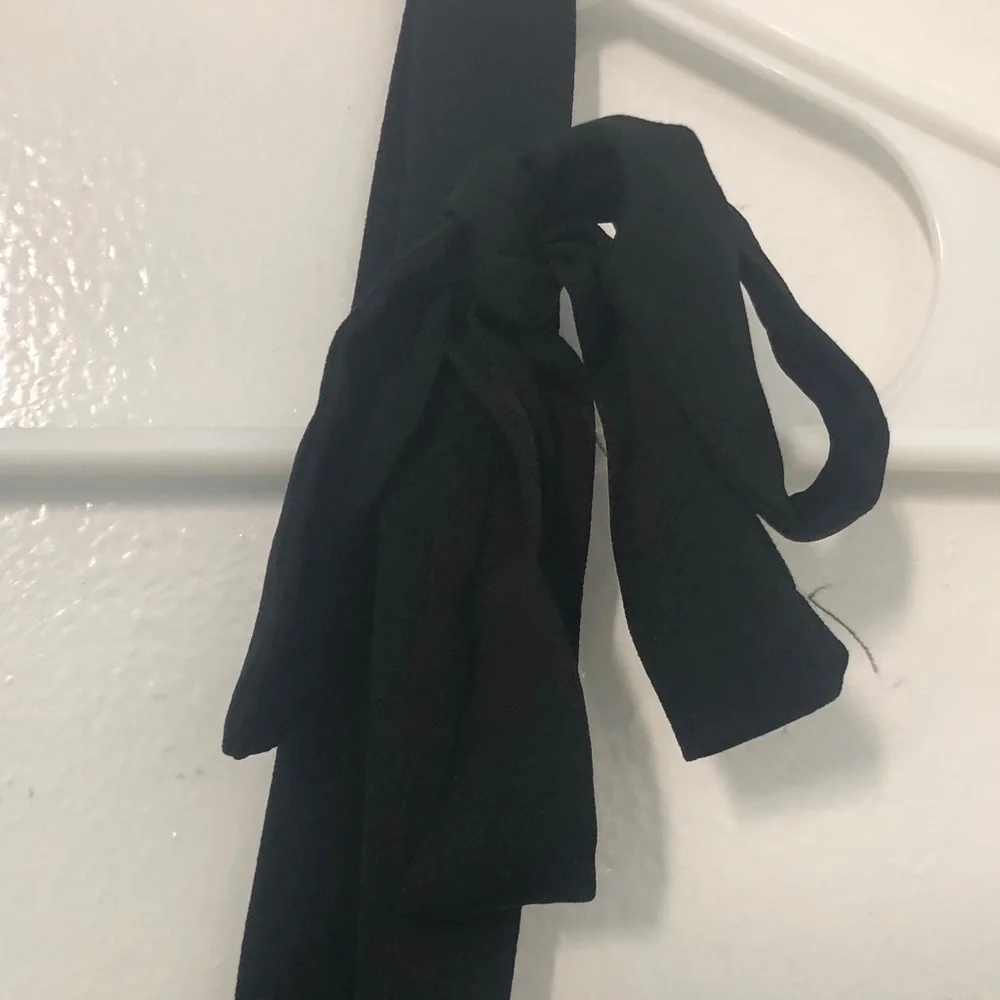 Trixxi Black Sleeveless Blouse with Tie Straps - Picture 3 of 7